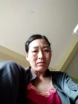 lris-Beauty77 online show from 03-07-26, 08:44