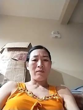 lris-Beauty77 online show from 04-04-26, 03:42