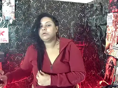 Snapshot of MistressMileenaMiami chatting on 06-01-26, 07:21 MistressMileenaMiami online show from 06-01-26, 07:21