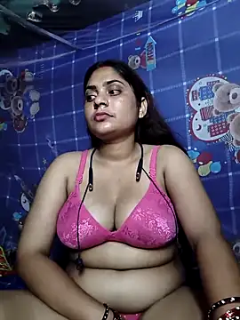Snapshot of Aanushaka chatting on 04-22-26, 04:41 Aanushaka online show from 04-22-26, 04:41