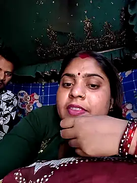 Snapshot of Aanushaka chatting on 04-23-26, 04:57 Aanushaka online show from 04-23-26, 04:57