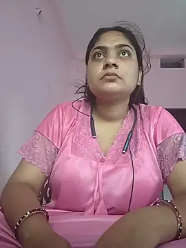Snapshot of Aanushaka chatting on 05-21-26, 01:12 Aanushaka online show from 05-21-26, 01:12