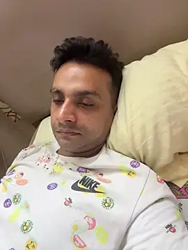 online4u08 online show from 04-07-26, 05:46