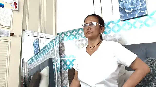 Lorenaluna online show from 03-17-26, 02:31