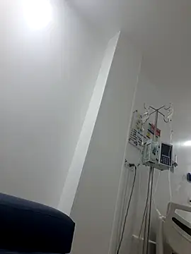 Lorenaluna online show from 03-28-26, 04:39