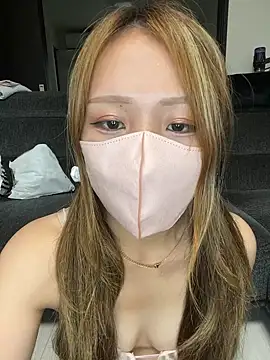 Snapshot of _RAN_ch chatting on 07-16-26, 10:05 RAN ch online show from 07-16-26, 10:05
