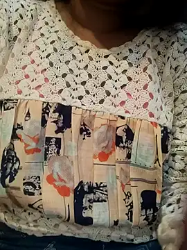 Snapshot of Cutie_bae011 chatting on 02-28-26, 05:47 Cutie bae011 online show from 02-28-26, 05:47