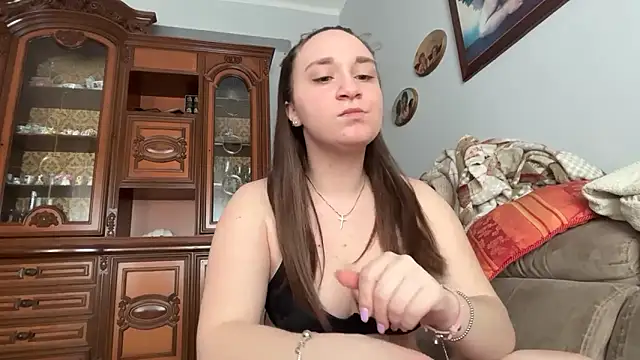 Snapshot of jeje0033 chatting on 04-16-26, 01:45 jeje0033 online show from 04-16-26, 01:45