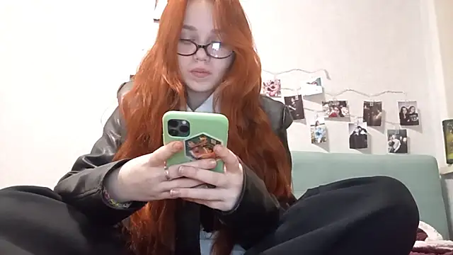 Snapshot of DizzyRina chatting on 02-24-26, 03:21 DizzyRina online show from 02-24-26, 03:21