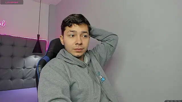 Julian Smith21 online show from 02-27-26, 12:27