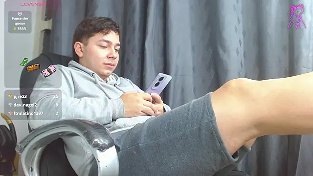 Julian Smith21 online show from 07-09-26, 11:36