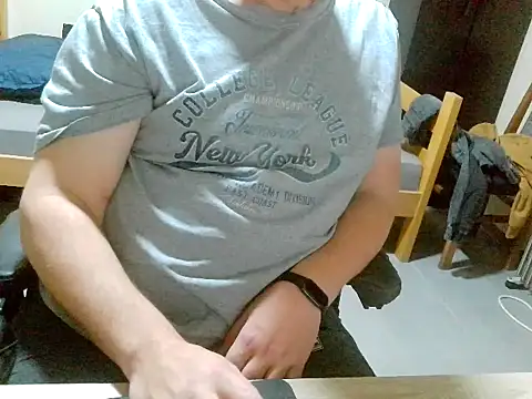 Snapshot of pozitiva000 chatting on 02-28-26, 07:48 pozitiva000 online show from 02-28-26, 07:48