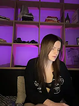 Snapshot of UnholyAmy chatting on 02-26-26, 08:41 UnholyAmy online show from 02-26-26, 08:41