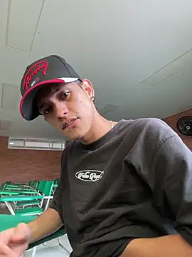 HarryGaze online show from 03-04-26, 01:06