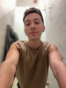 Thiago Jones1 online show from 03-04-26, 06:36