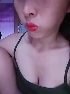 Snapshot of hd_love69 chatting on 06-24-26, 05:28 hd love69 online show from 06-24-26, 05:28