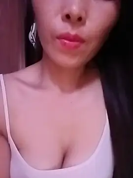 Snapshot of hd_love69 chatting on 07-04-26, 05:08 hd love69 online show from 07-04-26, 05:08