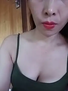 Snapshot of hd_love69 chatting on 07-21-26, 05:43 hd love69 online show from 07-21-26, 05:43