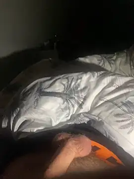 Snapshot of crustyyy1 chatting on 02-22-26, 03:18 crustyyy1 online show from 02-22-26, 03:18