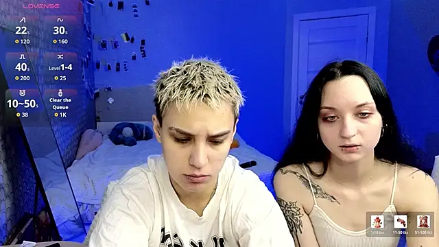 LuxuryLoverss online show from 04-18-26, 11:14