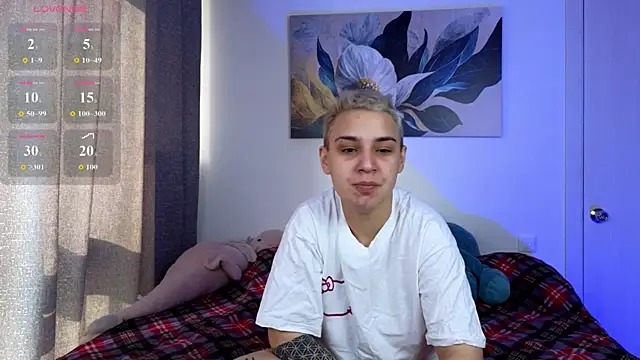 LuxuryLoverss online show from 05-16-26, 11:09