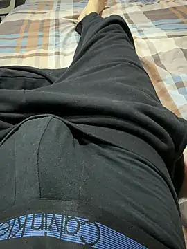 Snapshot of Vireontr1 chatting on 02-27-26, 06:19 Vireontr1 online show from 02-27-26, 06:19