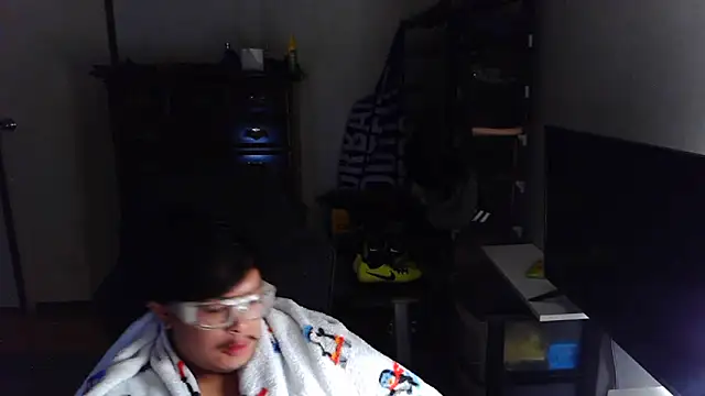 longlongsong online show from 02-23-26, 08:44