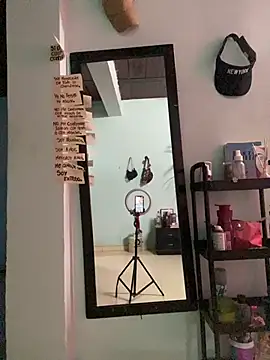 AnelimDagota  online show from 04-13-26, 11:48