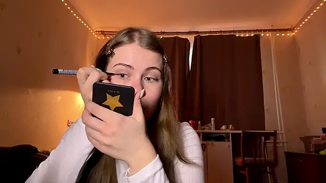 Snapshot of Amy_Maev chatting on 02-24-26, 01:09 Amy Maev online show from 02-24-26, 01:09