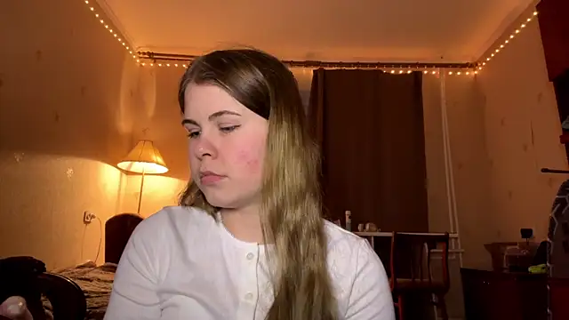 Snapshot of Amy_Maev chatting on 02-25-26, 04:00 Amy Maev online show from 02-25-26, 04:00