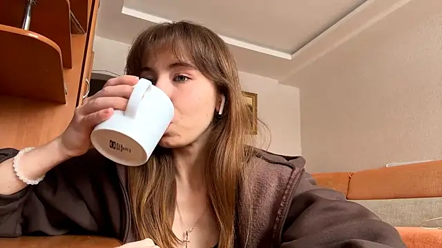 Snapshot of SerenaHawthorne chatting on 03-03-26, 09:48 SerenaHawthorne online show from 03-03-26, 09:48