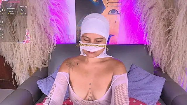 milkk  online show from 03-30-26, 07:26