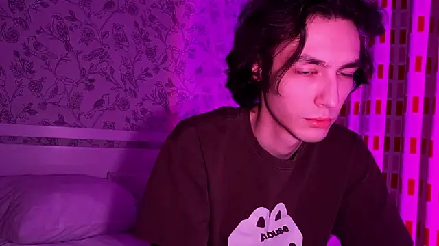 crybae online show from 02-24-26, 02:20