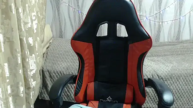 Golden Muse online show from 02-25-26, 09:35