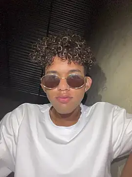 Stickmendez online show from 04-12-26, 02:38