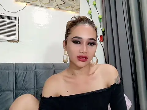 Snapshot of Demonsfuck chatting on 06-22-26, 12:56 Demonsfuck online show from 06-22-26, 12:56