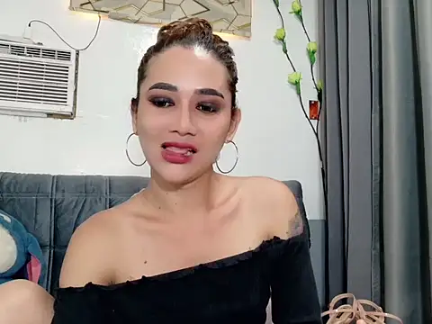 Snapshot of Demonsfuck chatting on 06-25-26, 10:09 Demonsfuck online show from 06-25-26, 10:09