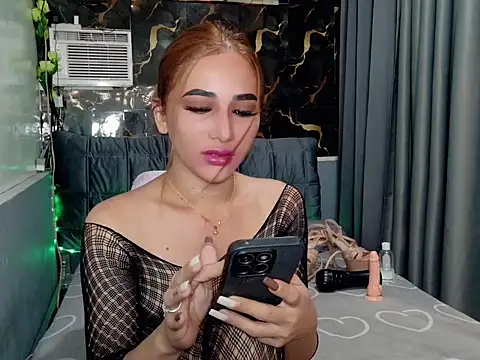 Snapshot of Demonsfuck chatting on 07-09-26, 12:58 Demonsfuck online show from 07-09-26, 12:58