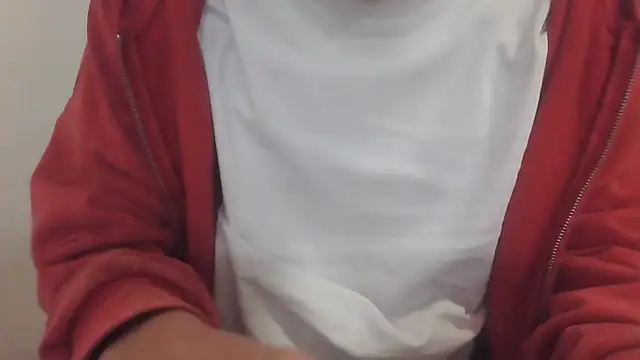 Snapshot of Ethangh001 chatting on 02-25-26, 09:30 Ethangh001 online show from 02-25-26, 09:30