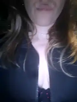 Snapshot of milffa chatting on 04-25-26, 10:40 milffa online show from 04-25-26, 10:40