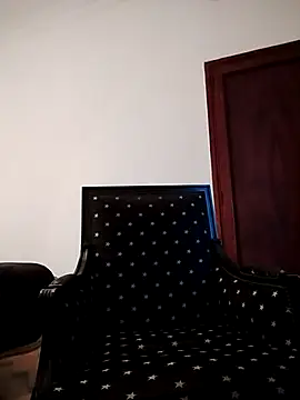 Snapshot of laisladepalma chatting on 02-25-26, 05:44 laisladepalma online show from 02-25-26, 05:44