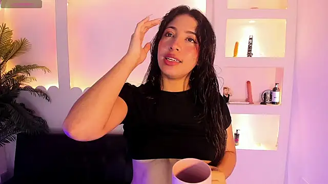Holy Lux online show from 06-19-26, 11:14