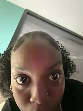 Snapshot of Prettychocolatee chatting on 02-23-26, 08:01 Prettychocolatee online show from 02-23-26, 08:01