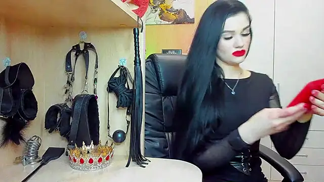 KristiTopxx online show from 12-18-25, 10:16