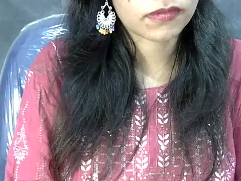 Neha Sharma2 online show from 03-19-26, 09:13