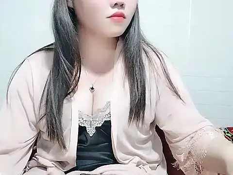 Snapshot of Kitty-lick chatting on 02-25-26, 02:27 Kitty-lick online show from 02-25-26, 02:27