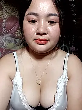 Snapshot of Meo-catwet chatting on 04-30-26, 02:12 Meo-catwet online show from 04-30-26, 02:12