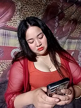 Snapshot of Meo-catwet chatting on 05-05-26, 01:41 Meo-catwet online show from 05-05-26, 01:41
