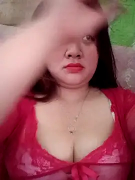 Snapshot of Meo-catwet chatting on 05-08-26, 04:51 Meo-catwet online show from 05-08-26, 04:51