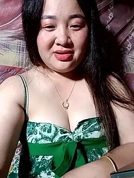 Snapshot of Meo-catwet chatting on 05-25-26, 03:18 Meo-catwet online show from 05-25-26, 03:18
